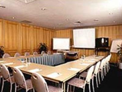 Sandown Regency & 3* Noble Park