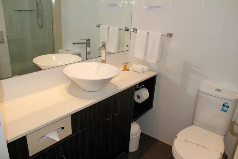 Sandown Regency & Aparthotel 3*