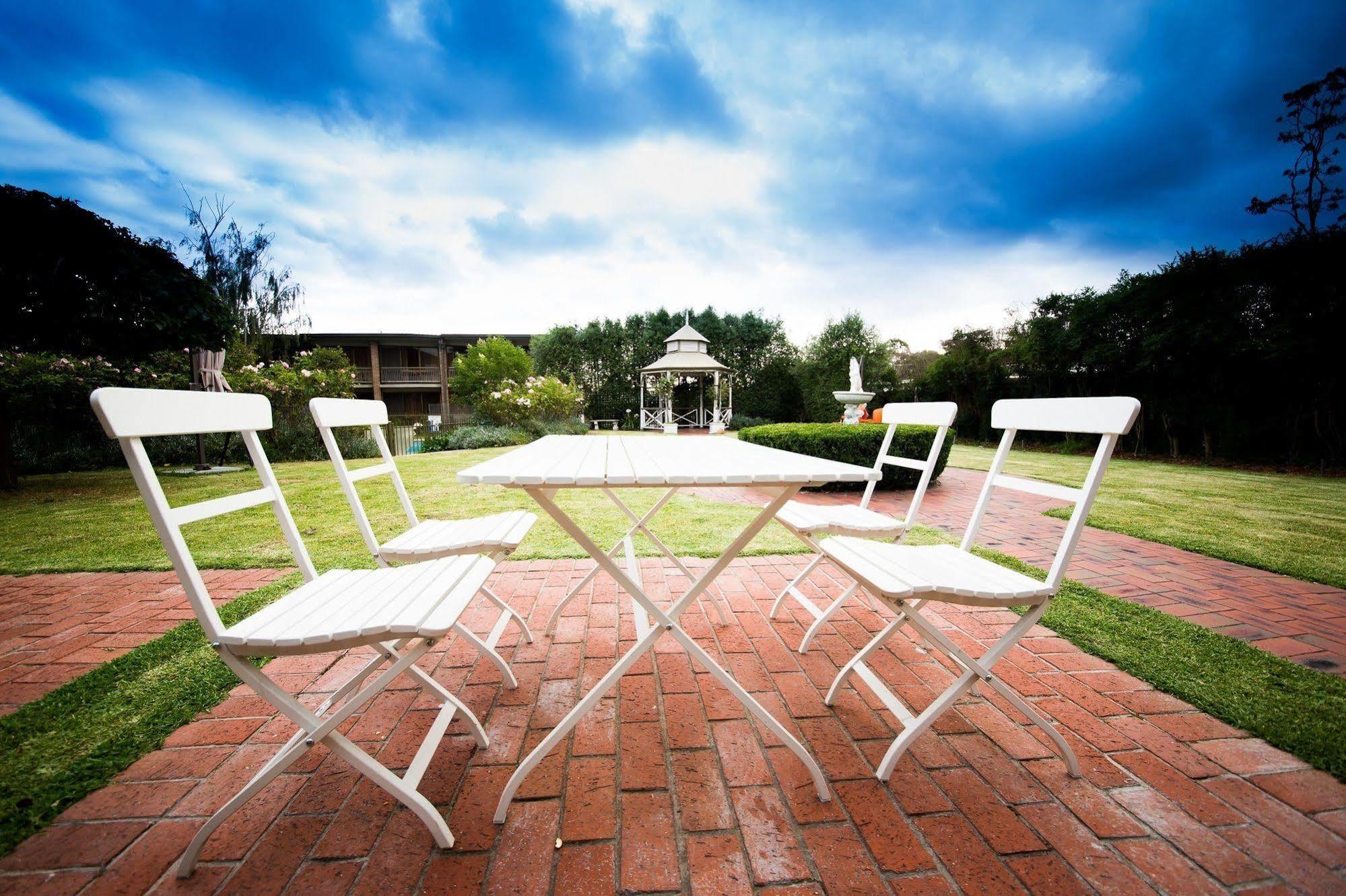 Sandown Regency & 3* Noble Park